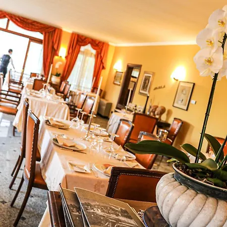 Ristorante La Quartina ホテル 3*
